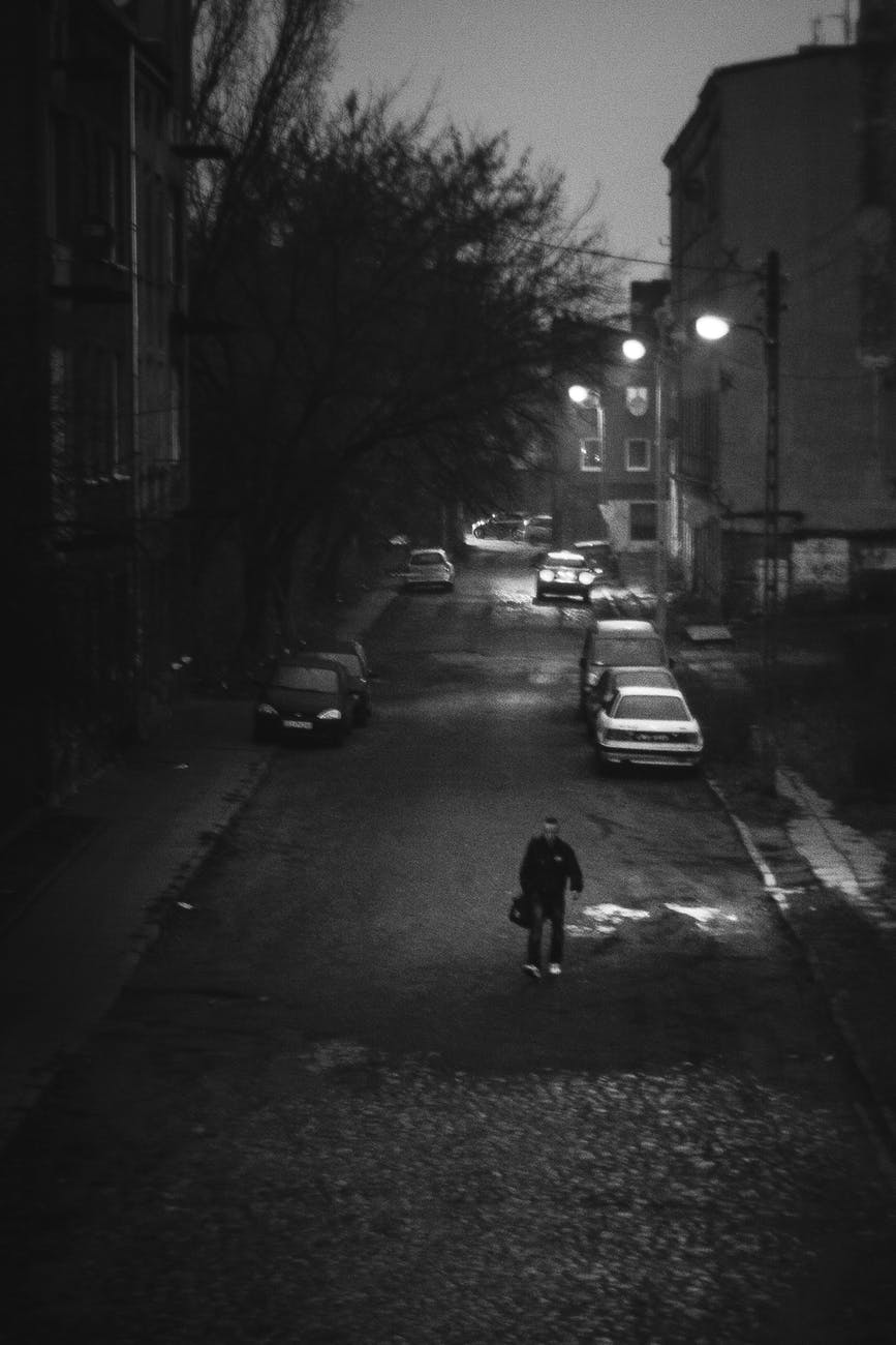 b w street