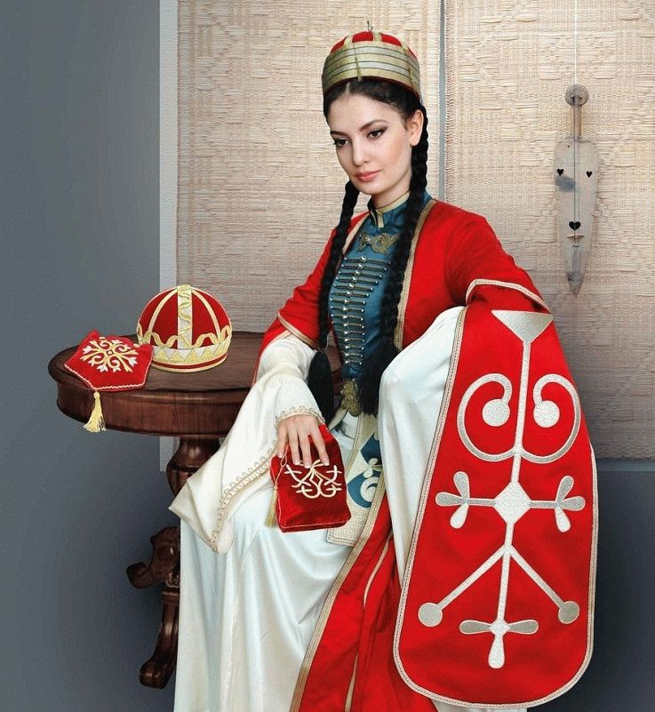 адыгская женщина