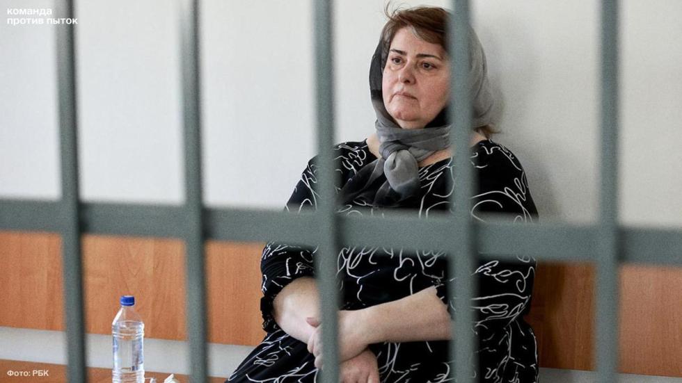 Наказывают за действия сыновей. Что происходит с делом «узницы Кадырова»